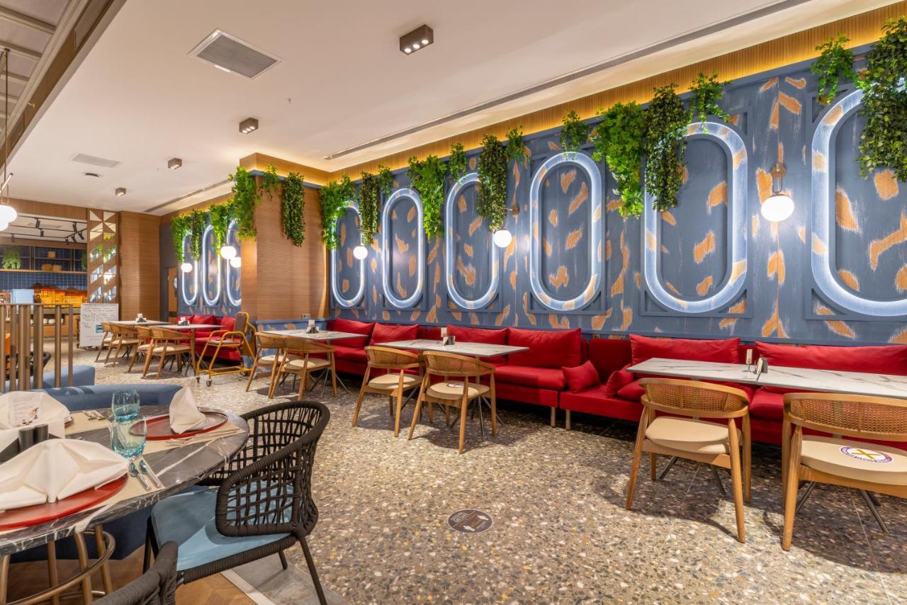 Mercure Trabzon Hotel Luaran gambar Interior of a restaurant in Istanbul