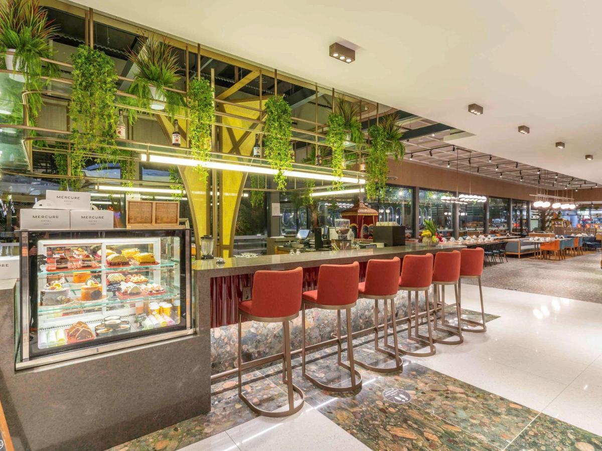 Mercure Trabzon Hotel Luaran gambar The interior of the lounge