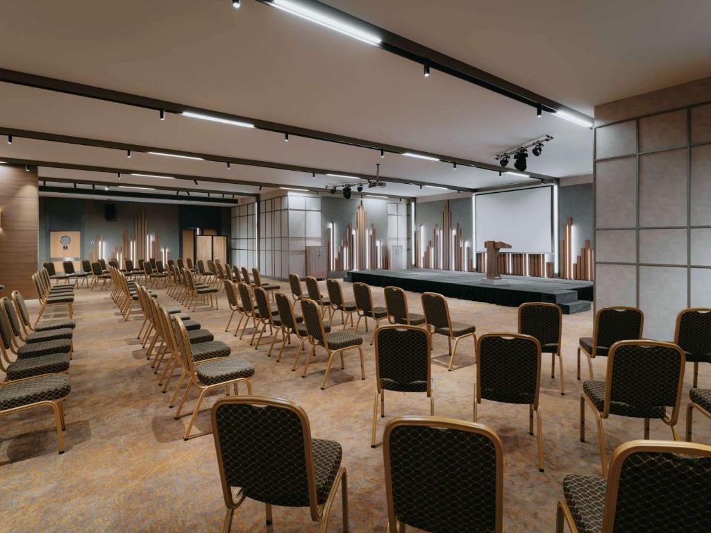 Mercure Trabzon Hotel Luaran gambar The main conference hall